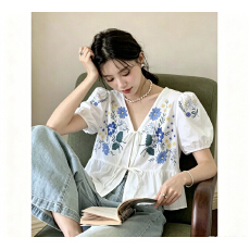 批发女装2026短袖衬衫<b class='q'>街头</b>时尚跨境欧美新款系带印花上衣