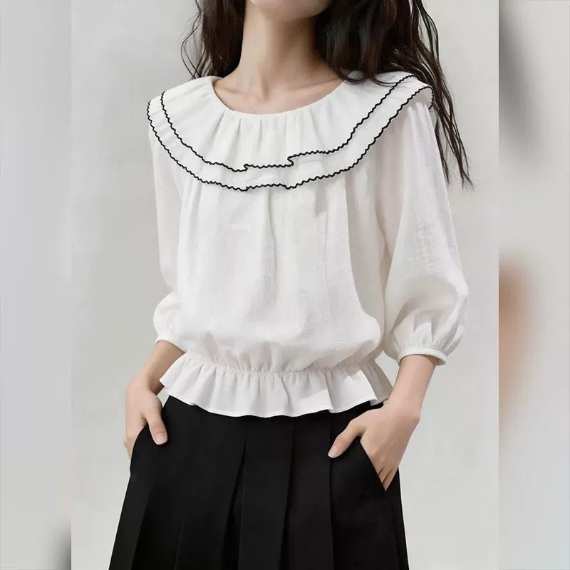 프랑스식 디자인 센스 화이트 프릴 칼라 여성 셔츠 2026 년 여름 새로운 7부 소매 루즈핏 슬림해 보이는 맨위