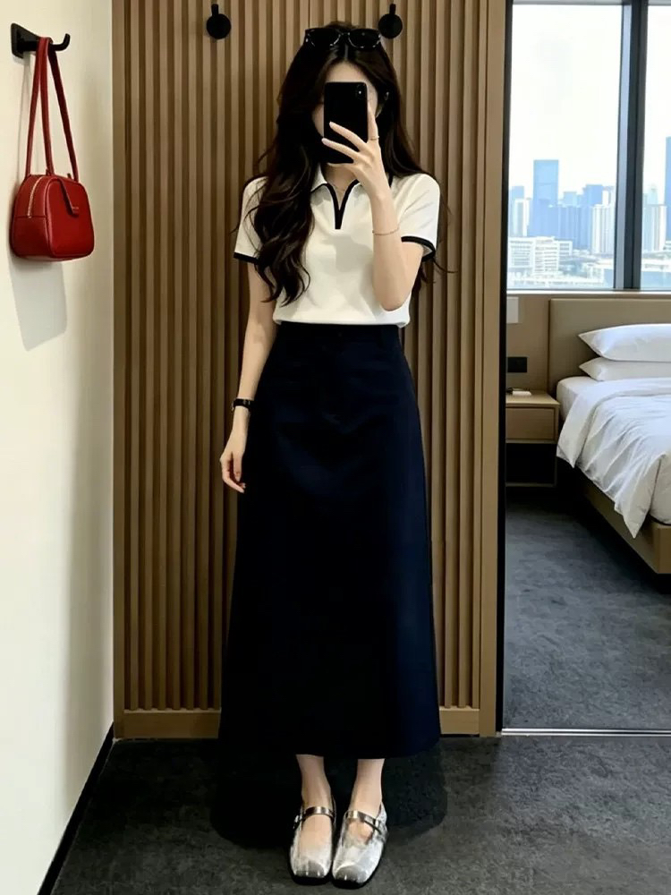 패션 캐주얼 세트 여성 2026 여름 새로운 한 부서 배색 POLO 칼라 티셔츠 하이웨이스트 반신 스커트 투피스 세트