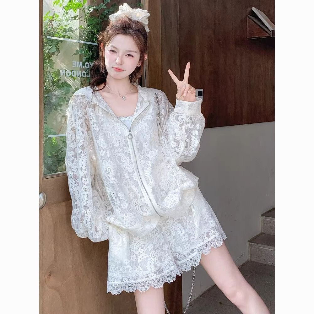 胖mm法式小香风显瘦两件套女蕾丝镂空连帽开衫上衣短裤时尚套装潮  服裝批發女裝批發服飾貨源