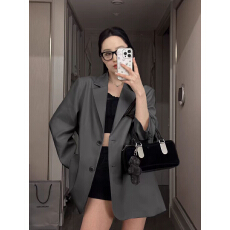 批发西装外套女2026秋季新款气质设计感小众高级感直筒休闲小西服上衣