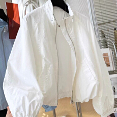 批发春<b class='q'>夏</b>女款2026新款早春韩系独特漂亮外套女巨好看薄款立领短款夹克