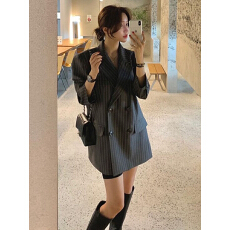 批发条纹西装外套女修身通勤2026春秋新款韩版chic气质双排扣西服上衣