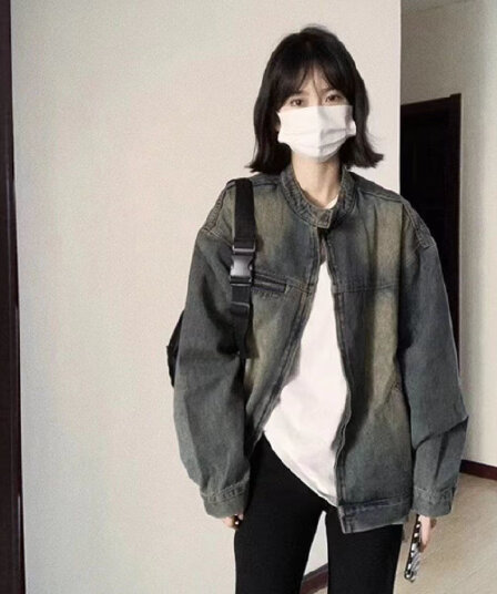 아메리칸 레트로 데님 여성 코트 가을 새로운 루즈핏 슬림해 보이는 스탠드 칼라 디자인 루즈핏 워크웨어 재킷 맨위 트렌디