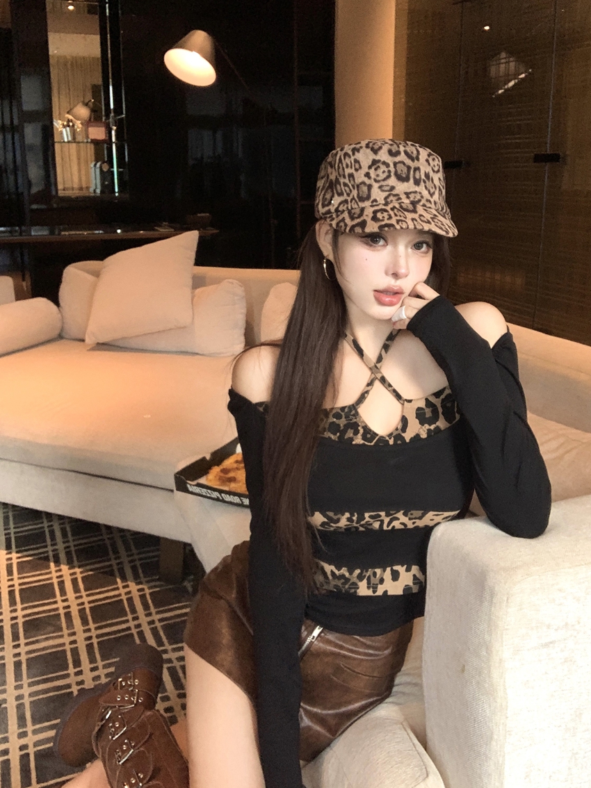 实拍实价辣妹豹纹拼接挂脖系带多种穿法修身短款显瘦长袖打底衫