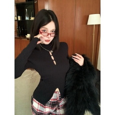 批发实拍实价复古辣妹半高领镂空<b class='q'>长袖</b>毛衣修显瘦套头收腰内搭针织衫