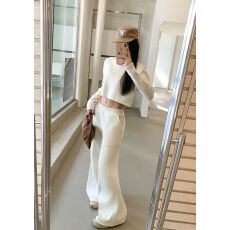 批发实拍实价冬季高级感气质圆领显高针织加绒<b class='q'>卫衣</b>套装女阔腿裤两件套