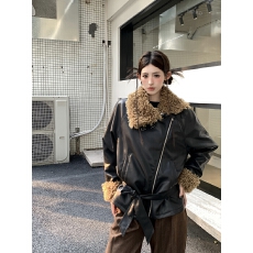 批发实拍实价复古辣妹毛毛翻领PU皮衣夹棉重工中长款系带机车外套