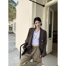 批发实拍实价春季复古<b class='q'>百搭</b>不规则下摆西装外套设计感宽松拼接小众西服