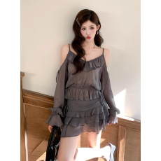 批发实拍实价夏季辣妹荷叶边甜美吊带露肩层次感<b class='q'>雪纺上衣</b>蛋糕裙两件套