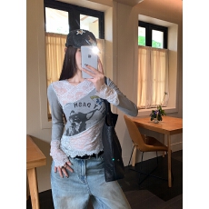 批发实拍实价不讲价秋季复古蕾丝拼接涂鸦印花长袖T恤修身显瘦上衣