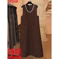 批发法式气质毛呢<b class='q'>背心裙</b>女2025秋冬季新款高级感洋气减龄直筒连衣裙子