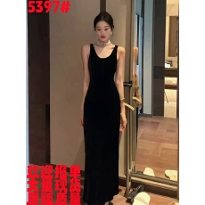批发女装高级感轻奢法式气质<b class='q'>丝绒</b>洋装女秋冬赫本风性感吊带裙子