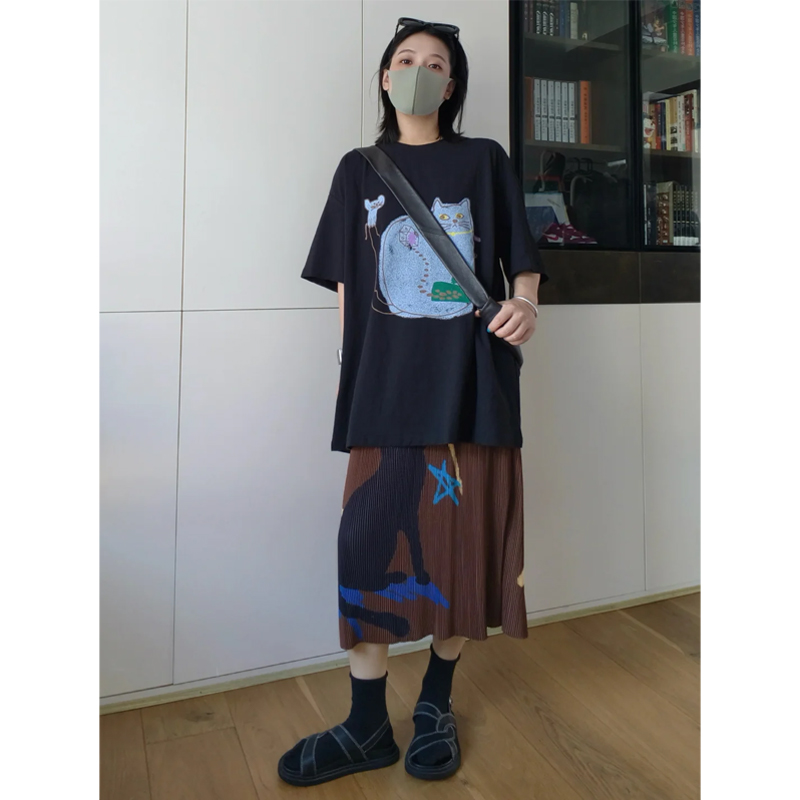 한국 스타일 느긋한 캐주얼 새끼 고양이 프린트 반팔 티셔츠 루즈핏 세련된 연령 감소 다용도 프린트 반신 스커트 투피스 세트