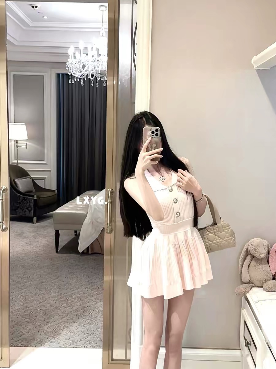 lxyg 작은 샤넬 스타일 폴로 칼라 꼬집기 허리 민소매 여성 드레스 여름 고급 센스 몸매 가꾸기 슬림해 보이는 아름다운 프랑스식 미니 스커트