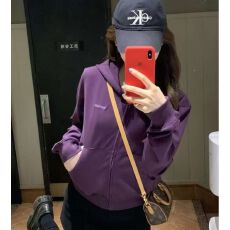 批发2026秋季紫色新款<b class='q'>百搭</b>连帽卫衣小个子短款外套