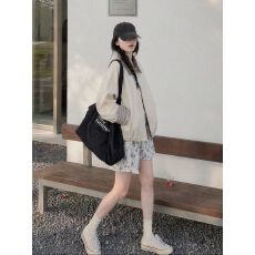 批发韩系早秋<b class='q'>外套</b>女2026新款设计感宽松百搭拼色翻领短款工装<b class='q'>夹克</b>上衣