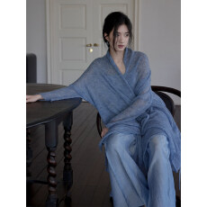 批发蓝色调绒感马海毛<b class='q'>针织</b><b class='q'>开衫</b><b class='q'>长款</b>外套不规则下摆飘逸大罩衫