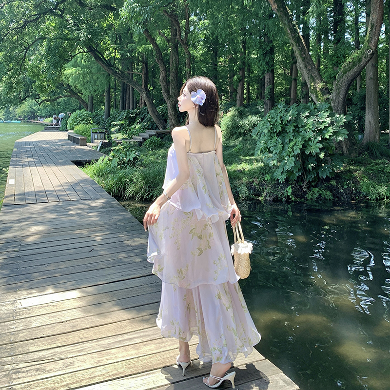 FA34122# 荷叶边吊带裙碎花连衣裙层层仙女度假裙 服裝批發女裝批發服飾貨源