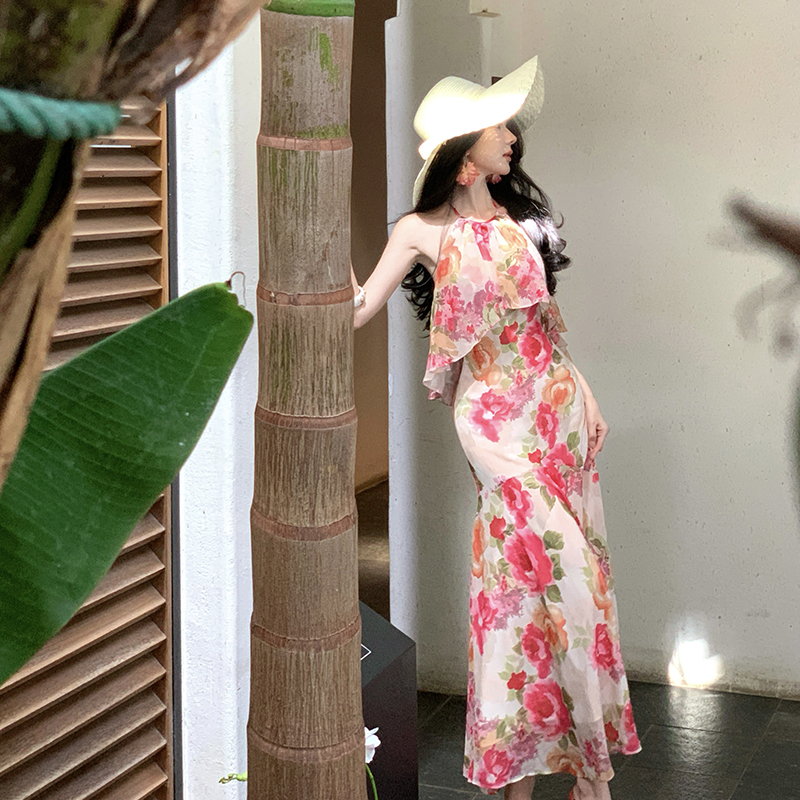 法式度假鱼尾连衣裙女夏季挂脖露肩无袖收腰长款裙子   服裝批發女裝批發服飾貨源