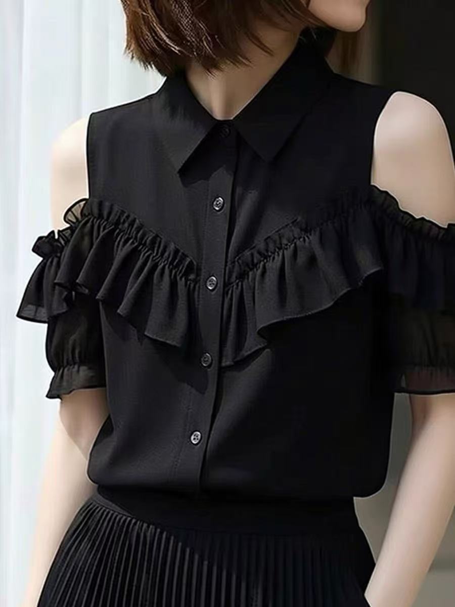 빛 요리 한 바람 검정색 오프숄더 반팔 여성 셔츠 2026 여름 새로운 디자인 센스 프릴 외국 가스 연령 감소 맨위