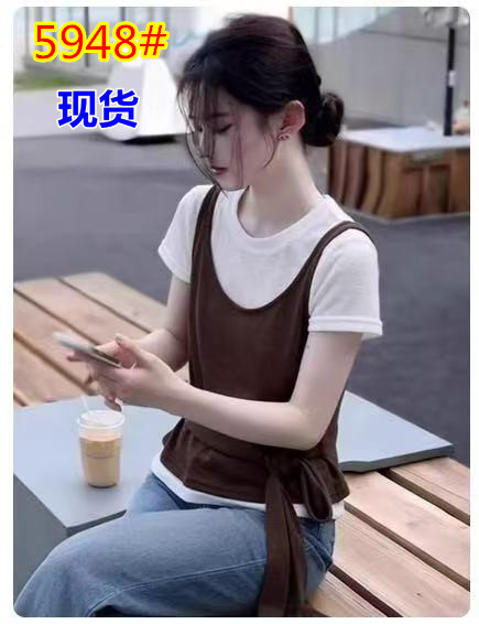 한 부서 페이크 레이어드 슬립 패치워크 반팔 티셔츠 여성 봄 여름 2026 슈퍼 화재 연령 감소 디자인 센스 외국 가스 맨위