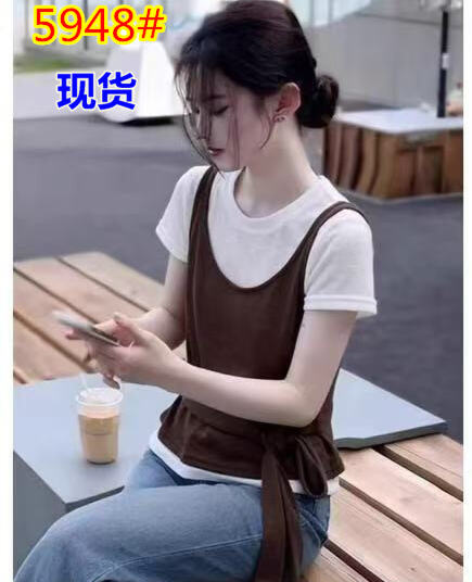 한 부서 페이크 레이어드 슬립 패치워크 반팔 티셔츠 여성 봄 여름 2026 슈퍼 화재 연령 감소 디자인 센스 외국 가스 맨위