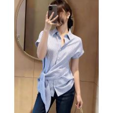 批发2026年夏季高级设计感轻奢百搭超好看时髦上衣日常休闲装