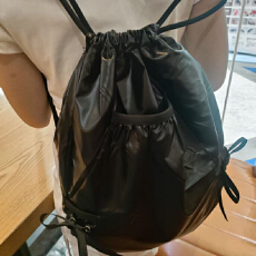 批发简约束口袋小众抽绳文艺优品背包日常百搭户外旅行洋气轻奢双肩包