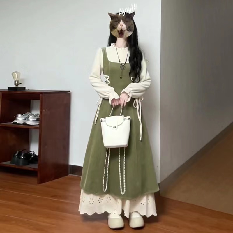 프랑스식 레트로 페이크 레이어드 녹색 드레스 아이들 가을 겨울철 2025 새로운 품격 고급 센스 허리 수축 롱 스커트
