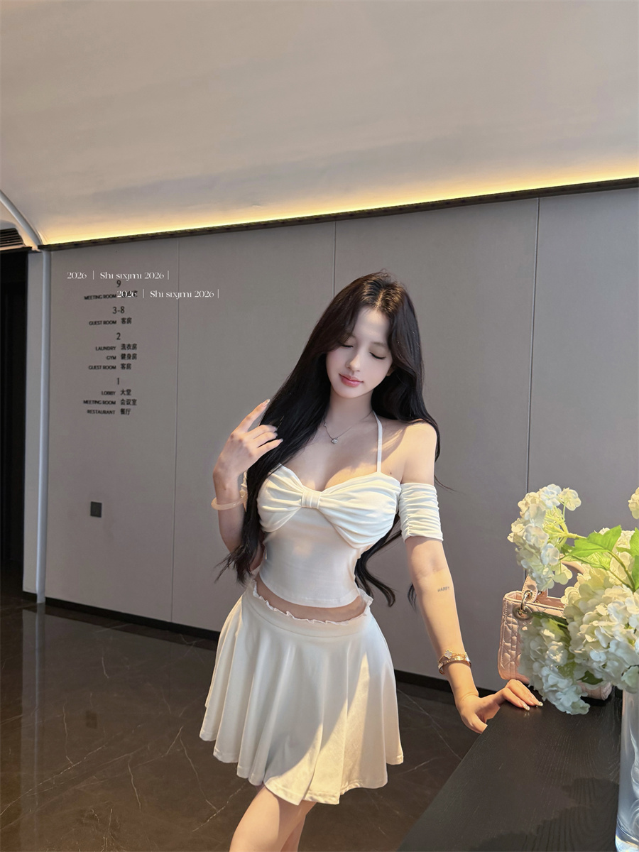 실사 정가 순수한 하얀 달빛 순수한 욕망 품격 오프숄더 행침 목 맨위 하이웨이스트 반신 스커트 투피스 세트