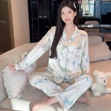 批发(实拍)春秋季新款高级轻奢风蝴蝶结<b class='q'>睡衣</b>女仿<b class='q'>真丝</b>婚庆家居服<b class='q'>套装</b>