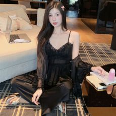 批发四件套轻奢蕾丝冰雪丝<b class='q'>睡衣</b>女春<b class='q'>夏季</b>吊带短裤带胸垫<b class='q'>性感</b>长袖家居服