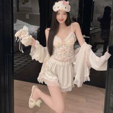 批发四件套轻奢蕾丝冰雪丝<b class='q'>睡衣</b>女春<b class='q'>夏季</b>吊带短裤带胸垫<b class='q'>性感</b>长袖家居服