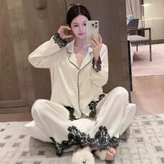 批发实拍春秋季新款法式蕾丝冰雪丝<b class='q'>睡衣</b>女高级感轻奢气质家居服套装