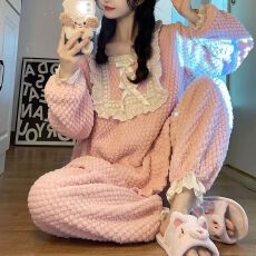 批发实拍秋冬季新款加厚玫瑰<b class='q'>绒</b><b class='q'>睡衣</b>女韩版甜美蕾丝公主风家居服套装