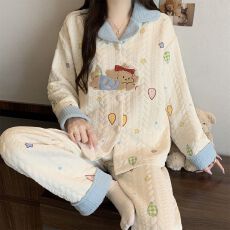 批发实拍秋冬季新款加厚空气棉夹层睡衣女韩版卡通绣花开衫家居服<b class='q'>套装</b>