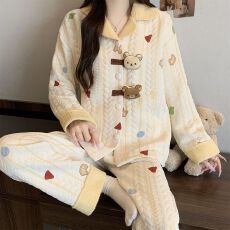 批发实拍秋冬季新款加厚空气棉夹层睡衣女韩版卡通绣花开衫家居服<b class='q'>套装</b>