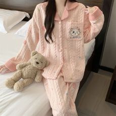 批发实拍秋冬季新款加厚空气棉夹层睡衣女韩版卡通绣花开衫家居服<b class='q'>套装</b>