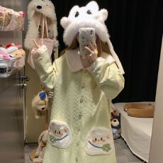 批发实拍<b class='q'>冬</b>季新款加厚空气棉夹层睡裙女韩版甜美风卡通宽松长款家居服