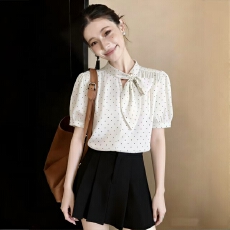 批发气质通勤波点蝴蝶结衬衫女 夏季<b class='q'>泡泡袖</b>设计感小众雪纺短袖上衣