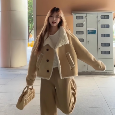 批发冬季<b class='q'>短款</b>韩系羊羔毛棉衣外套女2025新款小个子加厚保暖麂皮棉服潮