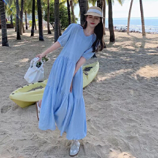 批发韩国东大门2026夏季新款宽松纯色百搭<b class='q'>显瘦</b>圆领泡泡袖连衣