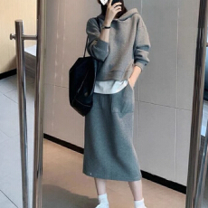 批发早秋休闲时尚两件套连帽卫衣半身裙套装胖mm
