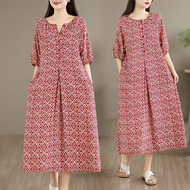 실사 고급 센스 빨간색 프린트 여성 드레스 2026 여름 섹션 품격 빅 사이즈 루즈핏 슬림해 보이는 휴가 섹션 롱 스커트