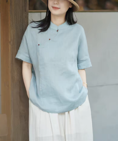 새로운 중식 국풍 레트로 면 린넨 스탠드 칼라 치파오 맨위 여성 2026 여름 새로운 캐주얼 루즈핏 단추 반팔