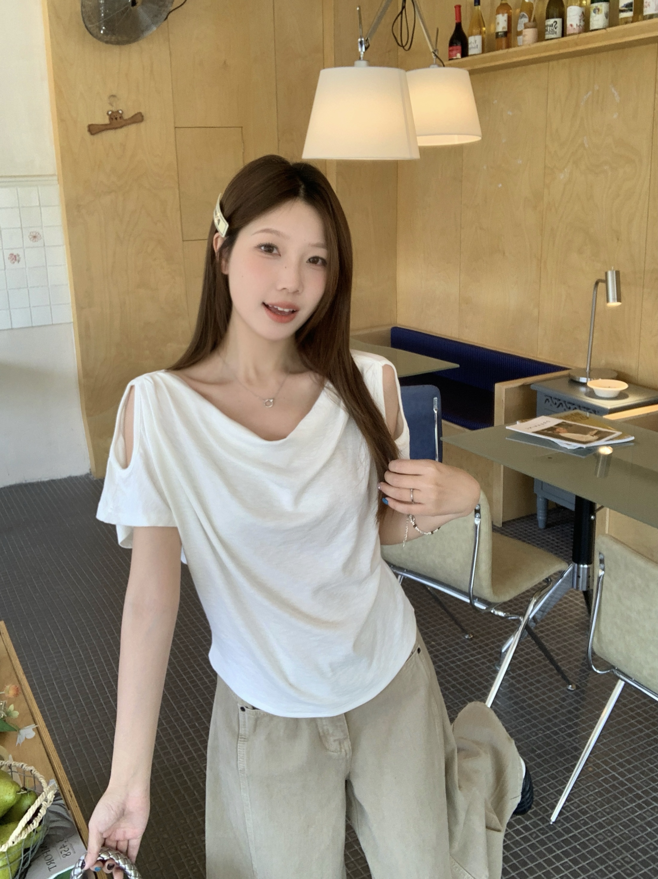 실사 빅 사이즈 2026 여름 새로운 한 부서 고급 센스 오프숄더 흔들다 칼라 다용도 반팔 순수한 욕망 바람 맨위