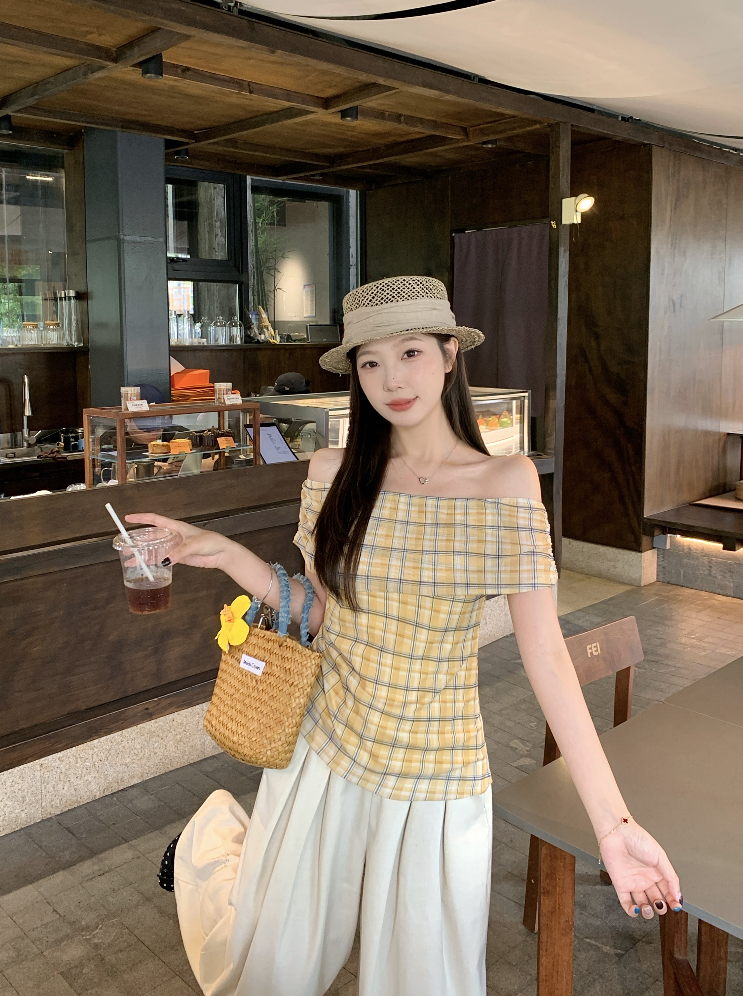 실사 빅 사이즈 통통한 여동생 여름 새로운 황색 체크무늬 오프숄더 튜브탑 티셔츠 몸매 가꾸기 슬림해 보이는 다용도 맨위