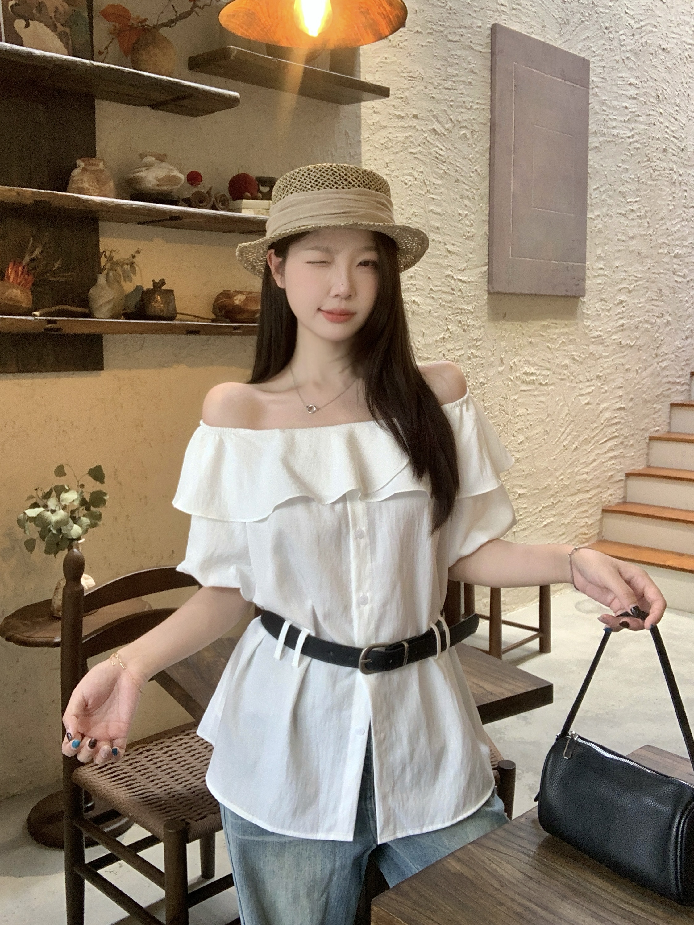 실사 빅 사이즈 여성 의류 여름 새로운 한 부서 달콤함 보트넥 허리 수축 슬림해 보이는 품격 셔츠 다용도 맨위