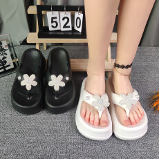 批发2025夏季新款增高夹脚凉鞋人字拖沙滩<b class='q'>显瘦</b>卡通凉拖鞋<b class='q'>女鞋</b>货号